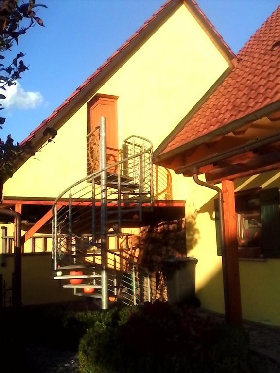 Sweet Home Suite Hallerndorf Экстерьер фото